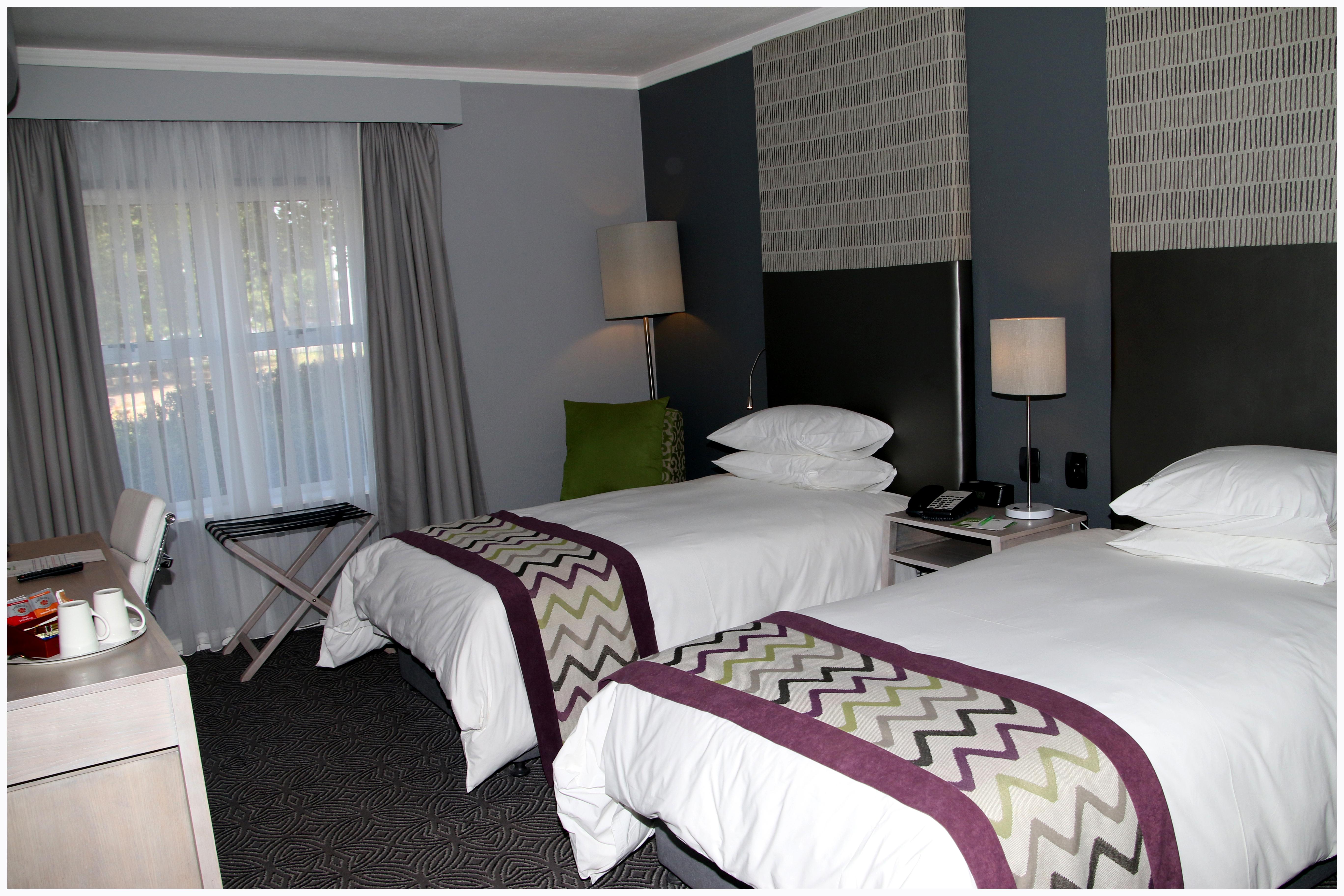 Holiday Inn Johannesburg Airport By Ihg Kempton Park Exterior foto